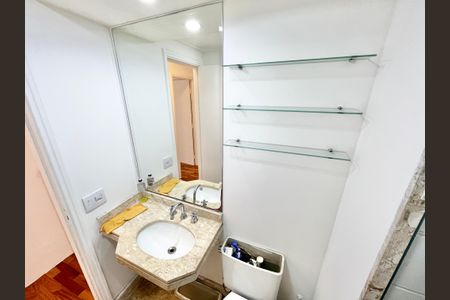 Apartamento à venda com 160m², 2 quartos e 3 vagasBanheiro
