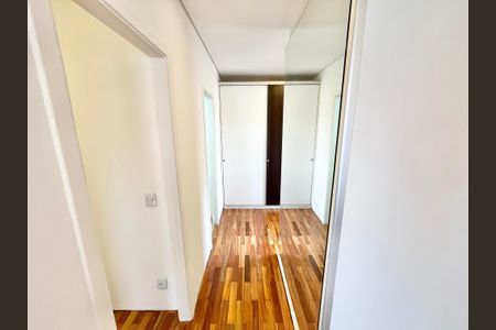 Apartamento à venda com 160m², 2 quartos e 3 vagasQuarto 2 - Suíte