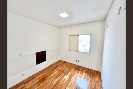 Apartamento à venda com 160m², 2 quartos e 3 vagasQuarto 2 - Suíte