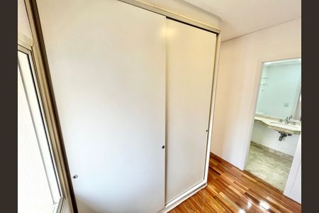 Apartamento à venda com 160m², 2 quartos e 3 vagasCloset da suíte 2