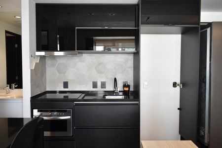 Cozinha de apartamento para alugar com 1 quarto, 38m² em Vila Monte Alegre, São Paulo
