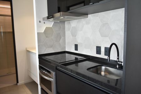 Cozinha de apartamento para alugar com 1 quarto, 38m² em Vila Monte Alegre, São Paulo