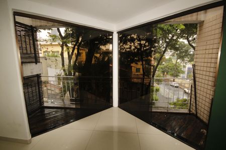 sala de apartamento para alugar com 3 quartos, 100m² em Ouro Preto, Belo Horizonte