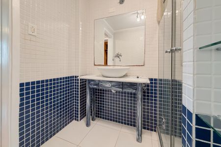 Apartamento para alugar com 74m², 2 quartos e sem vagaBanheiro Social