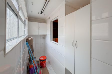 Apartamento para alugar com 74m², 2 quartos e sem vagaÁrea de Serviço