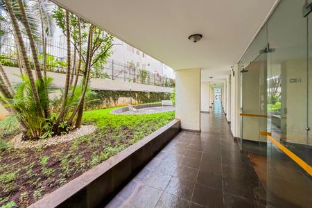 Apartamento para alugar com 74m², 2 quartos e sem vagaÁrea comum