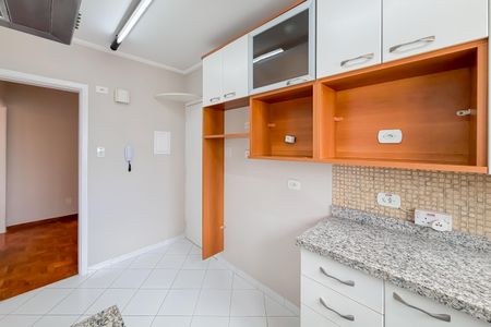 Apartamento para alugar com 74m², 2 quartos e sem vagaCozinha