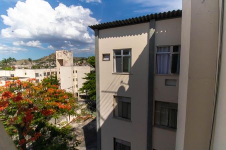 Vista da Sala de apartamento à venda com 2 quartos, 60m² em Barreto, Niterói