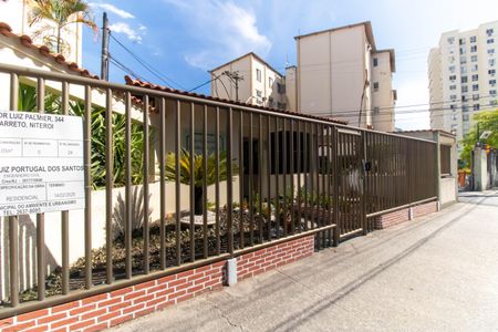 Apartamento à venda com 60m², 2 quartos e 1 vagaFachada