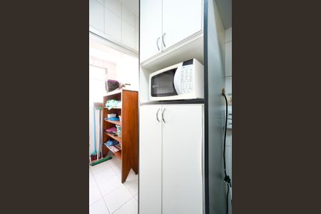 Apartamento à venda com 67m², 3 quartos e 1 vagaÁrea de serviço