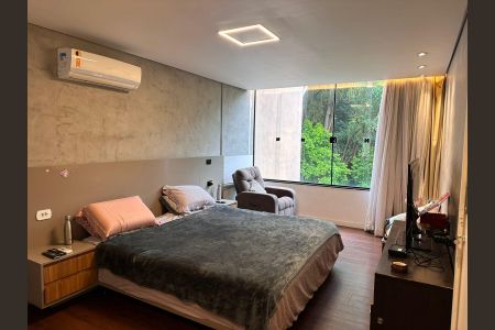 Quarto de casa para alugar com 3 quartos, 345m² em Jardim Guapituba, Mauá