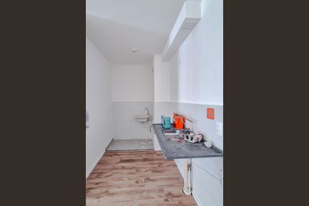 Apartamento para alugar com 37m², 2 quartos e sem vaga Apartamento para alugar com 37m², 2 quartos e sem vagaCozinha e Área de Serviço