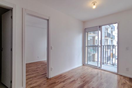 Apartamento para alugar com 37m², 2 quartos e sem vaga Apartamento para alugar com 37m², 2 quartos e sem vagaSala