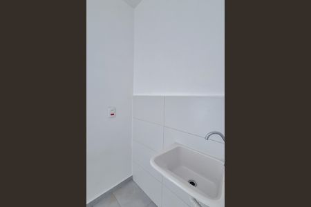 Apartamento para alugar com 37m², 2 quartos e sem vaga Apartamento para alugar com 37m², 2 quartos e sem vagaCozinha e Área de Serviço