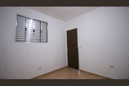 Quarto 2 de casa para alugar com 2 quartos, 37m² em Parque Boa Esperança, São Paulo