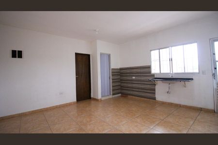Sala/Cozinha de casa para alugar com 2 quartos, 37m² em Parque Boa Esperança, São Paulo