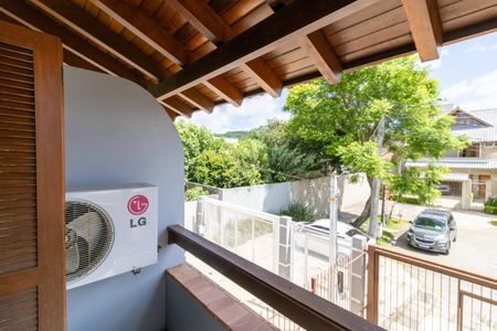 Casa à venda com 189m², 2 quartos e 2 vagasSacada