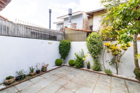 Casa à venda com 189m², 2 quartos e 2 vagasQuintal