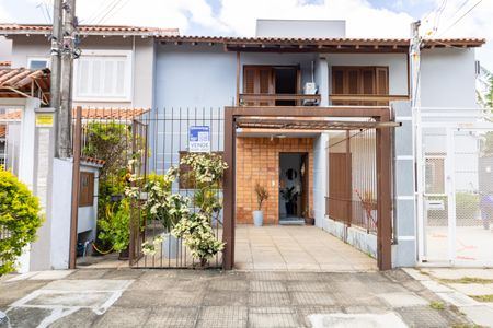 Casa à venda com 189m², 2 quartos e 2 vagasFachada