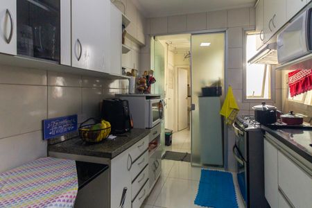 Apartamento à venda com 70m², 2 quartos e 2 vagasCozinha 