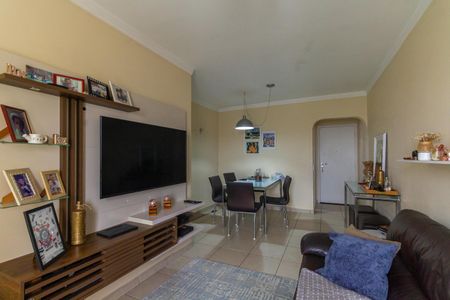 Apartamento à venda com 70m², 2 quartos e 2 vagasSala