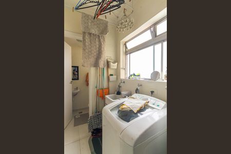 Apartamento à venda com 70m², 2 quartos e 2 vagasÁrea de Serviço