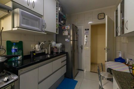 Apartamento à venda com 70m², 2 quartos e 2 vagasCozinha 