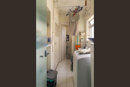 Apartamento à venda com 70m², 2 quartos e 2 vagasÁrea de Serviço