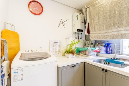 Apartamento para alugar com 75m², 2 quartos e 1 vagaÁrea de Serviço