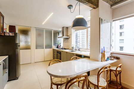 Apartamento para alugar com 75m², 2 quartos e 1 vagaSala