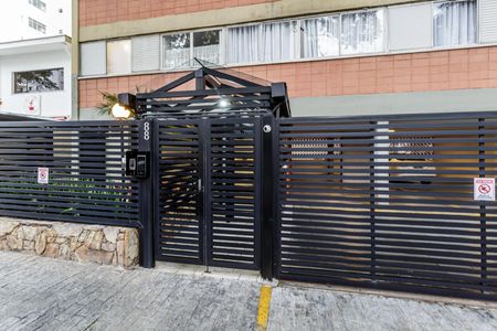 Apartamento para alugar com 75m², 2 quartos e 1 vagaFachada