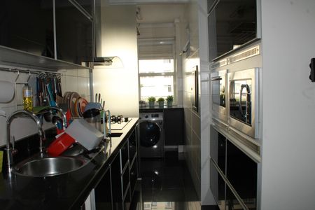 Apartamento à venda com 91m², 3 quartos e 2 vagasCozinha