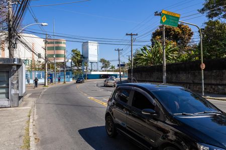 Apartamento para alugar com 100m², 4 quartos e 1 vagaVista da Rua