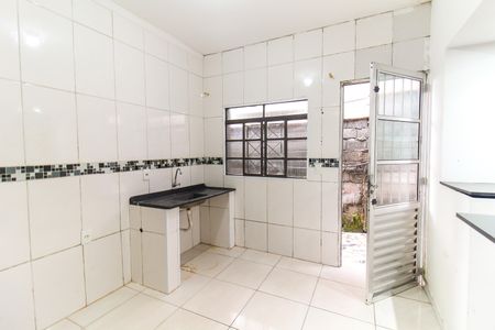 Casa para alugar com 50m², 1 quarto e sem vaga Casa para alugar com 50m², 1 quarto e sem vagaCozinha