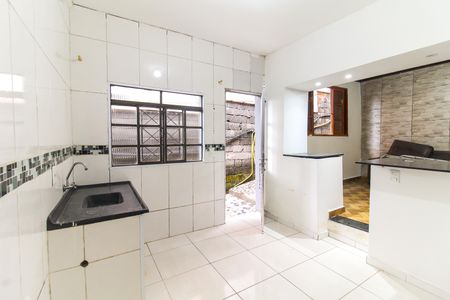 Casa para alugar com 50m², 1 quarto e sem vaga Casa para alugar com 50m², 1 quarto e sem vagaCozinha