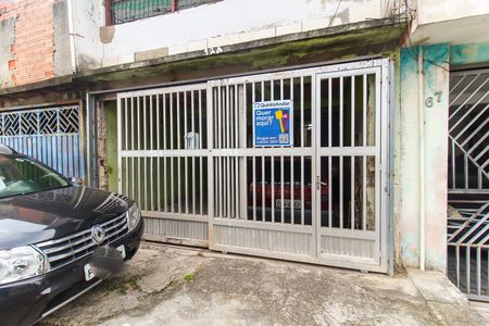 Casa para alugar com 50m², 1 quarto e sem vaga Casa para alugar com 50m², 1 quarto e sem vagaFachada + Placa