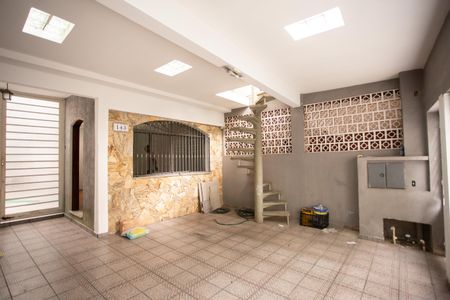 Casa para alugar com 130m², 3 quartos e 2 vagasGARAGEM