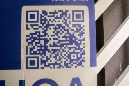 Casa para alugar com 130m², 3 quartos e 2 vagasPLAQUINHA