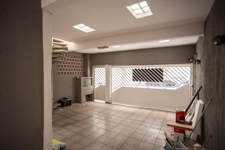 Casa para alugar com 130m², 3 quartos e 2 vagasGARAGEM