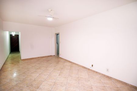 Sala  de apartamento para alugar com 2 quartos, 110m² em Vila da Penha, Rio de Janeiro