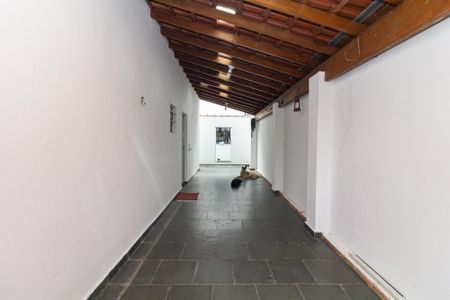 Casa à venda com 141m², 2 quartos e 4 vagasGaragem