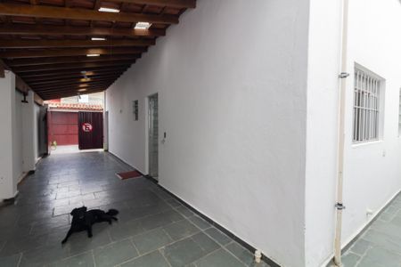 Casa à venda com 141m², 2 quartos e 4 vagasGaragem