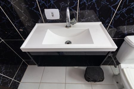 Casa à venda com 141m², 2 quartos e 4 vagasBanheiro 2