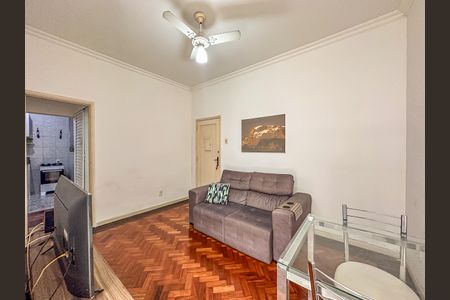 Apartamento à venda com 57m², 2 quartos e sem vaga