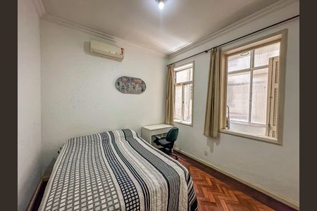 Apartamento à venda com 2 quartos, 57m² em Catete, Rio de Janeiro