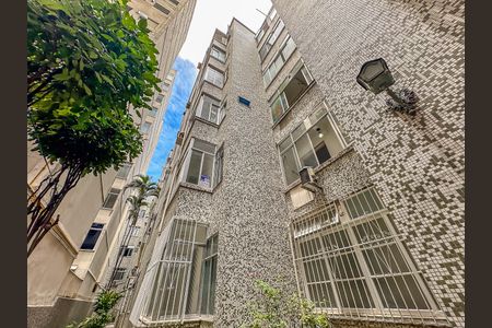 Apartamento à venda com 57m², 2 quartos e sem vaga