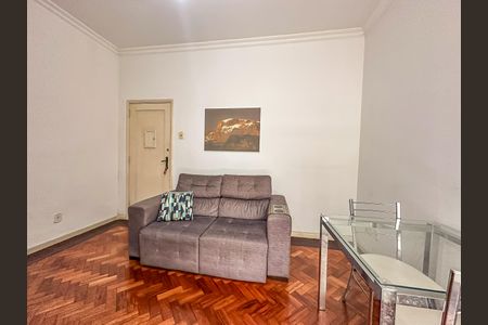 Apartamento à venda com 57m², 2 quartos e sem vaga