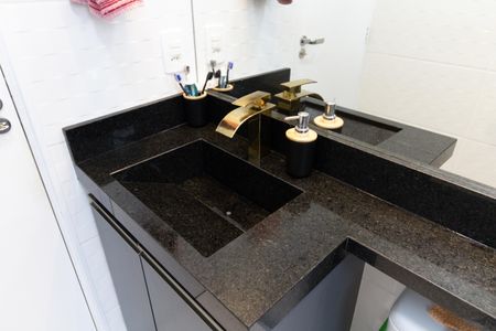 Apartamento à venda com 42m², 2 quartos e sem vaga Apartamento à venda com 42m², 2 quartos e sem vagaBanheiro