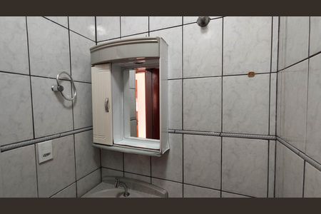 Casa para alugar com 75m², 2 quartos e 2 vagas