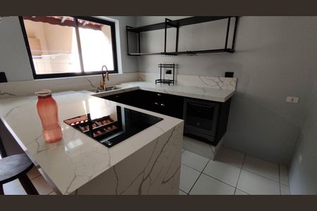 Casa para alugar com 75m², 2 quartos e 2 vagas Casa para alugar com 75m², 2 quartos e 2 vagasCozinha